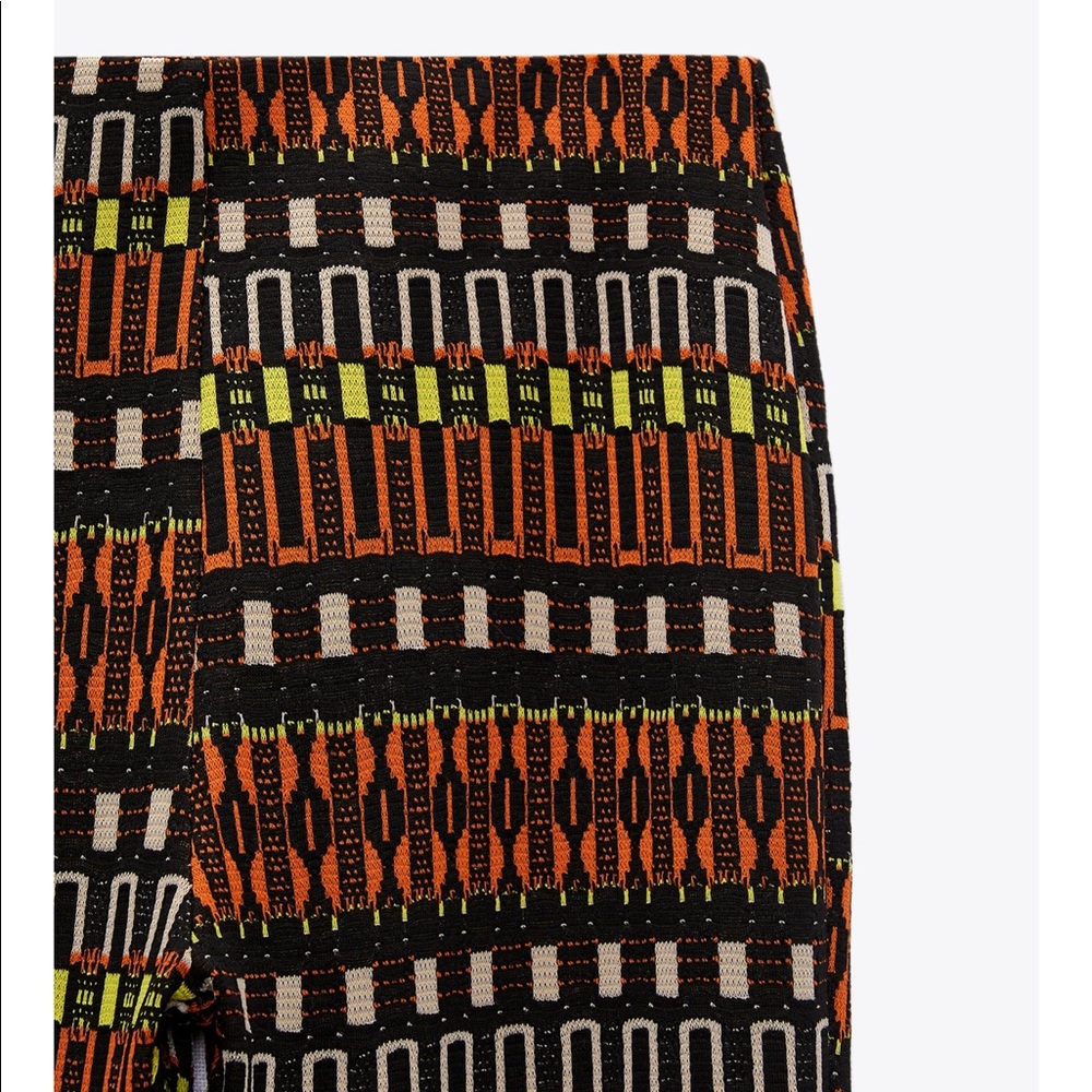 Zara Multicolor Patterned Knit Set - Picture 11 of 15